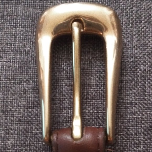 Rare vintage Coach Elegant Brown Leather Belt with Gold Buckle - Picture 2 of 7